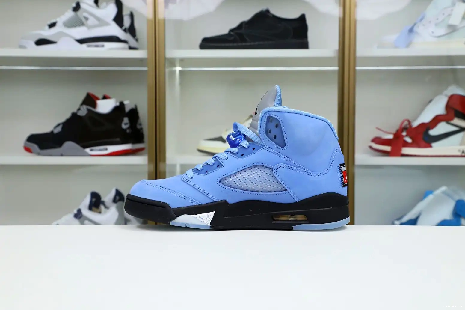 5 UNIVERSITY JORDAN SE Kimikick DV1310 401 BLEU RETRO AIR BLACK-WHITE BLUE 0409